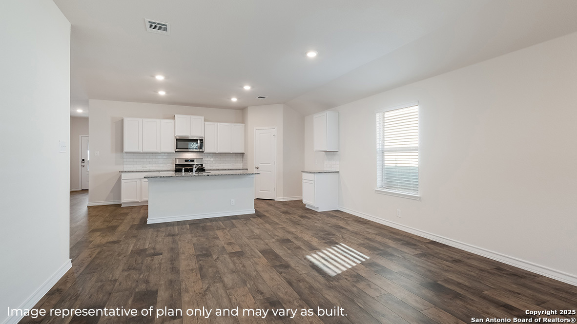 120 Hazel Peak Boerne TX 78006