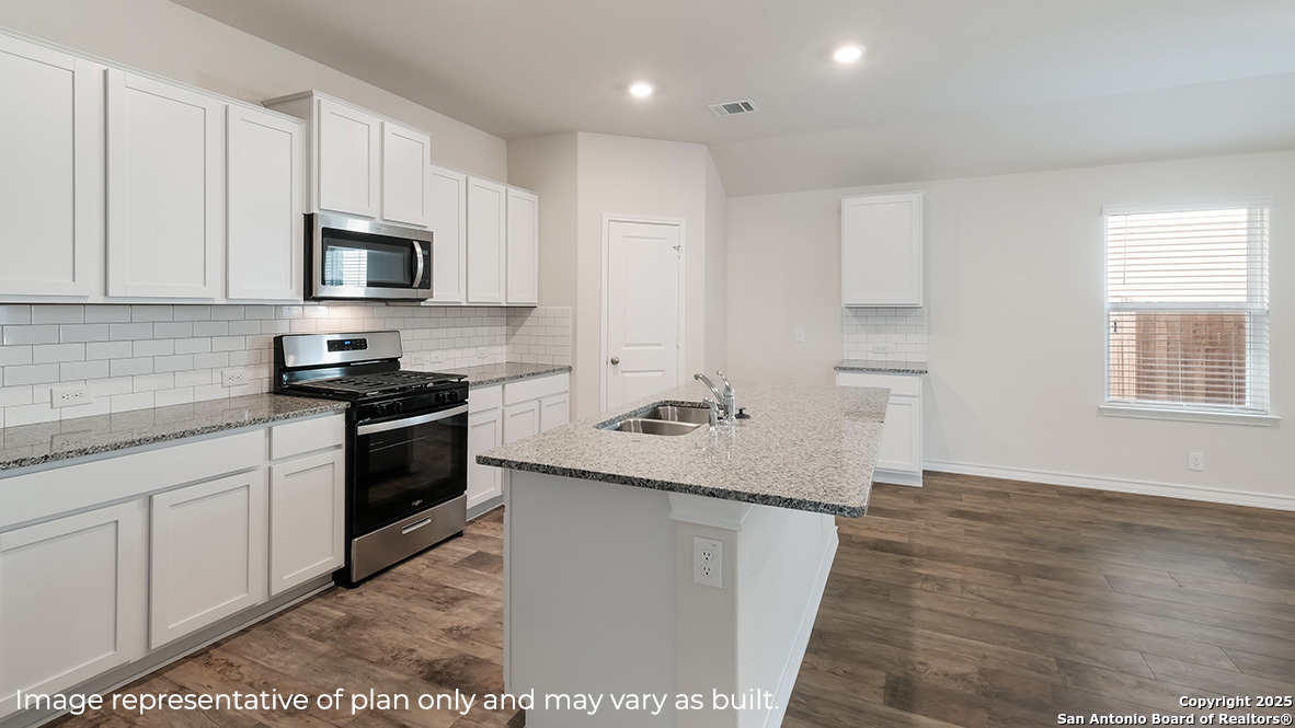 120 Hazel Peak Boerne TX 78006