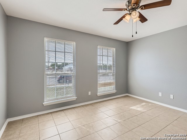 5835 Midcrown Drive San Antonio TX 78218