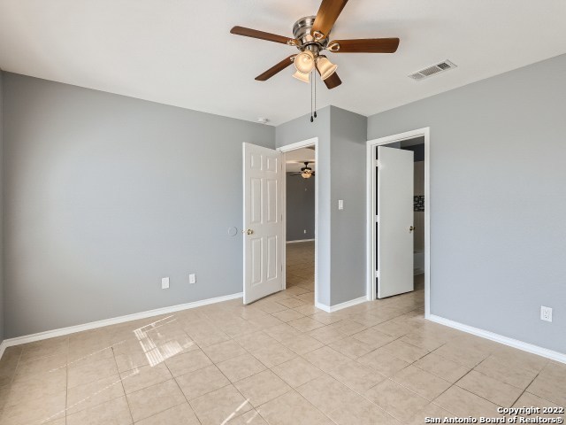 5835 Midcrown Drive San Antonio TX 78218