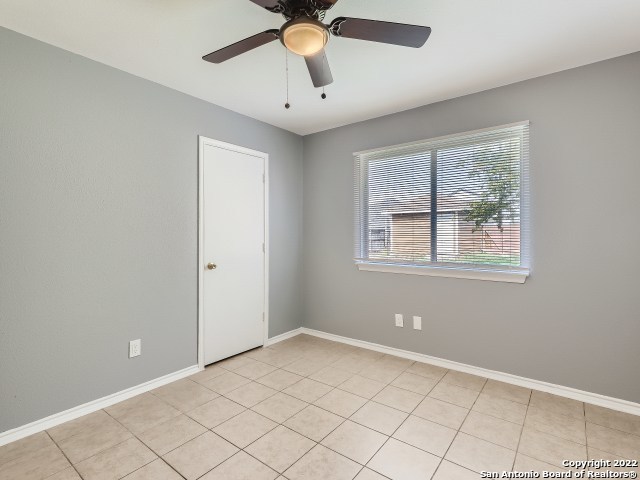 5835 Midcrown Drive San Antonio TX 78218