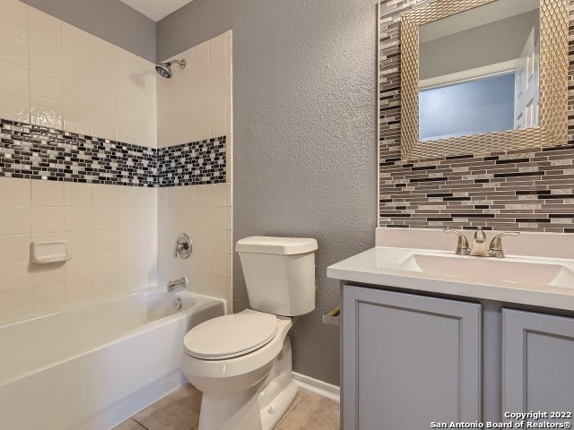 5835 Midcrown Drive San Antonio TX 78218