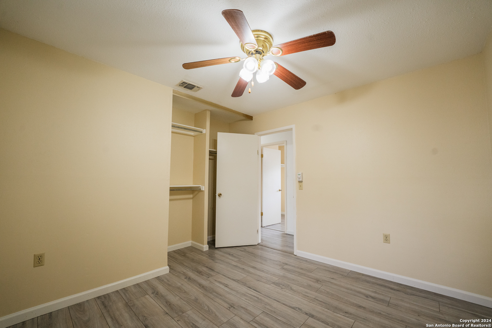 12515 La Bodega Street San Antonio TX 78233