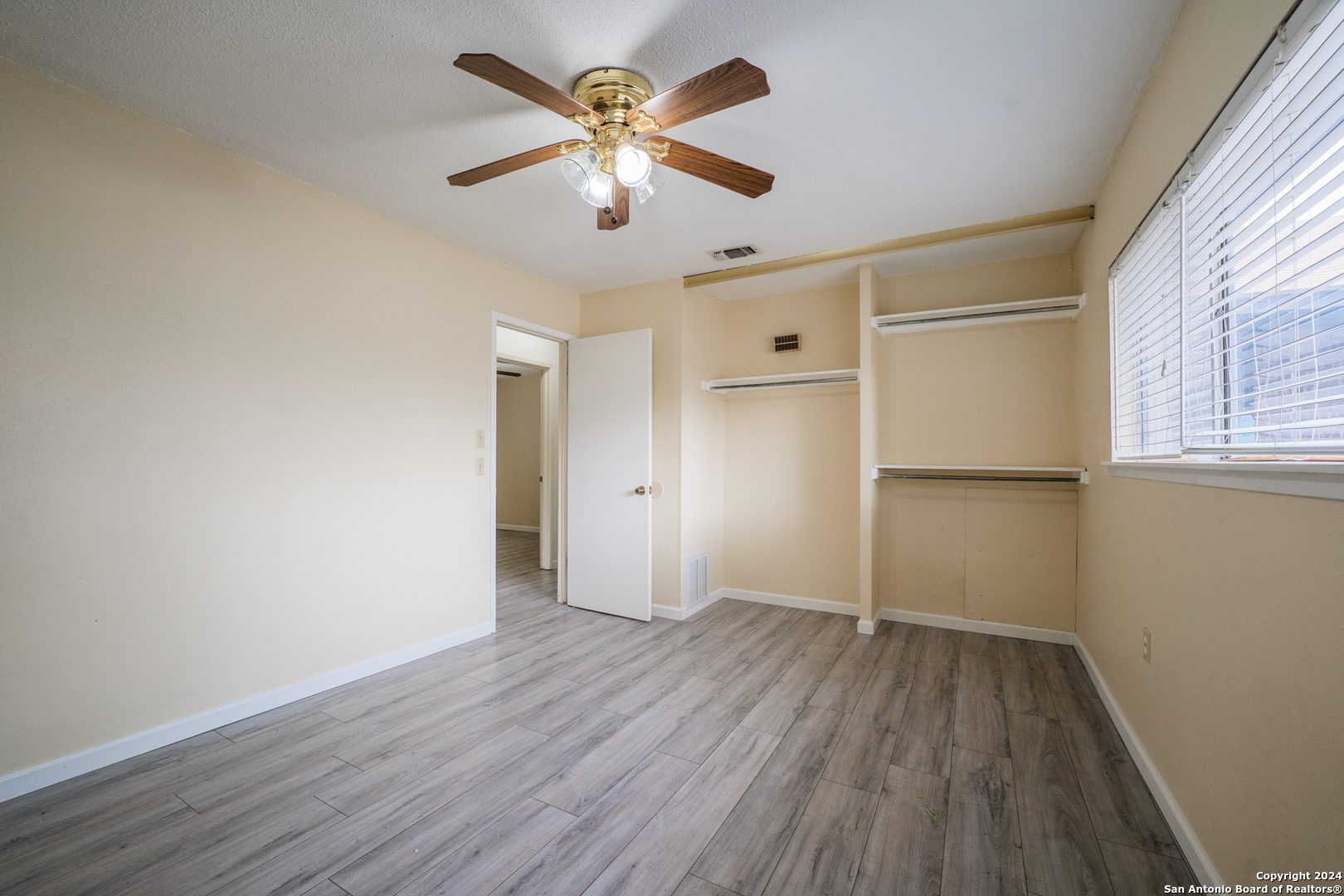 12515 La Bodega Street San Antonio TX 78233