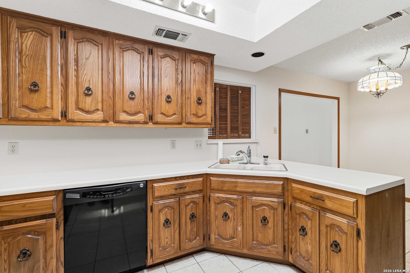 10822 Royal Bluff San Antonio TX 78239