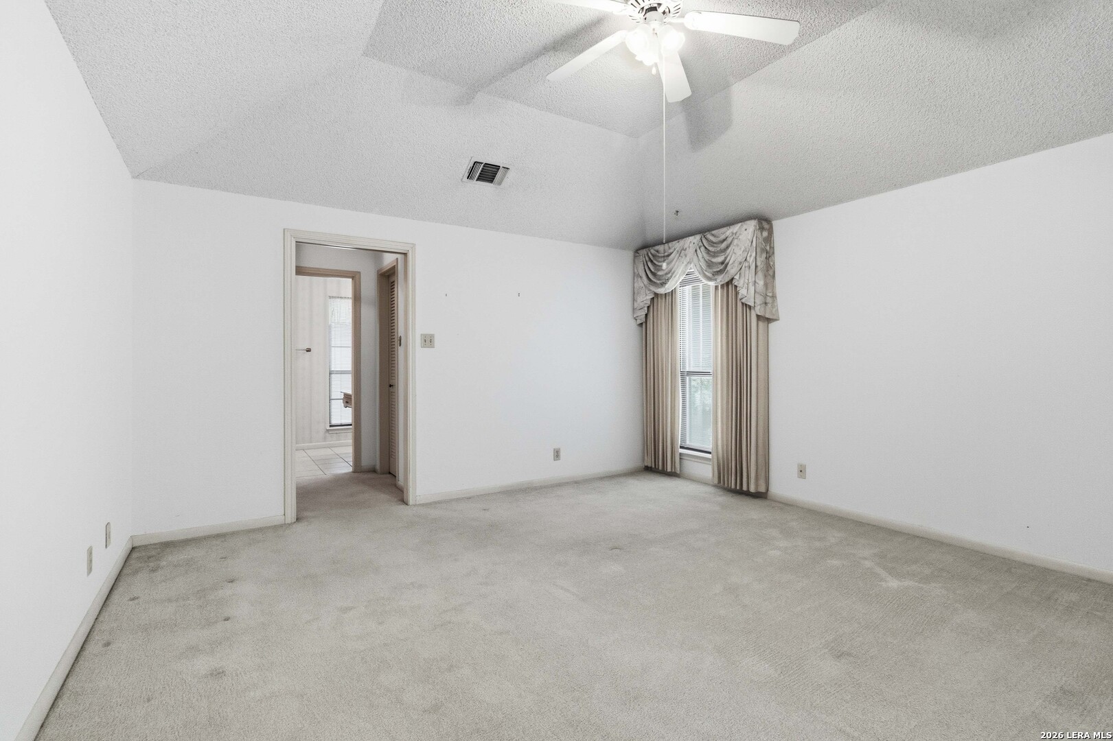 10822 Royal Bluff San Antonio TX 78239