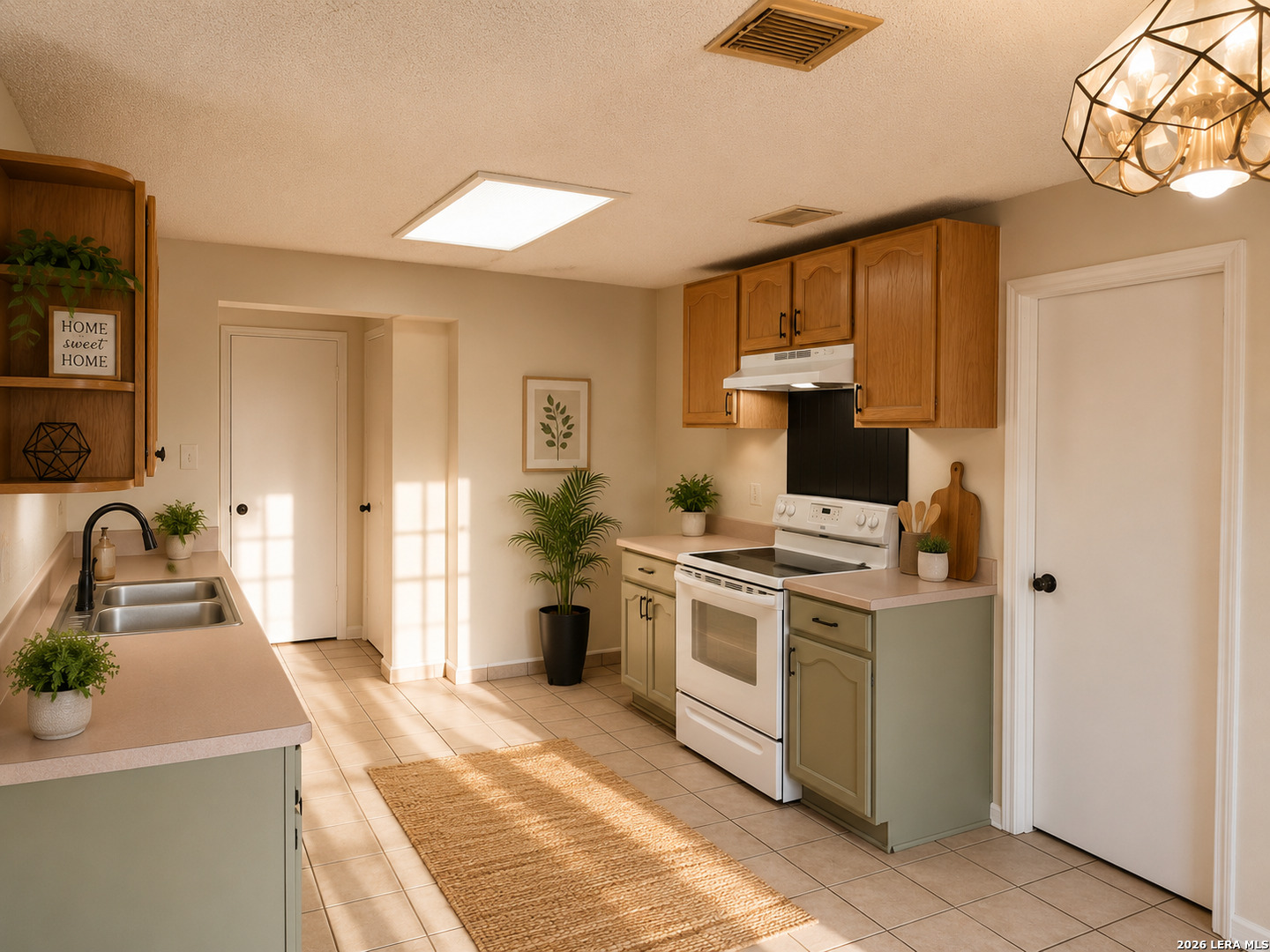 2117 Farmsville San Antonio TX 78245