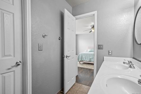 11005 Geneva Sound San Antonio TX 78254