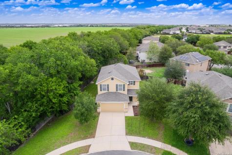 16642 Emerald Bluff Selma TX 78154