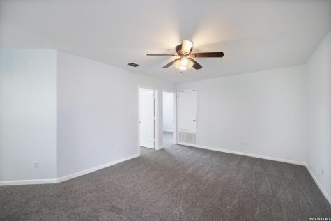 16642 Emerald Bluff Selma TX 78154