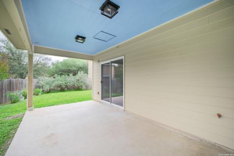 16642 Emerald Bluff Selma TX 78154