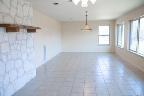 3190 Pittman Road St.hedwig TX 78152