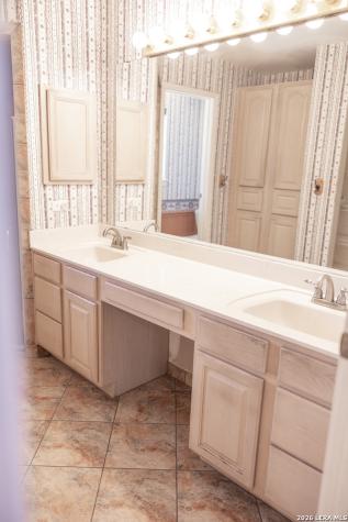3190 Pittman Road St.hedwig TX 78152