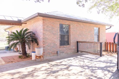 3190 Pittman Road St.hedwig TX 78152