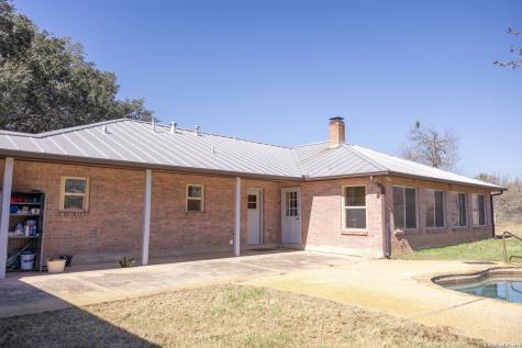 3190 Pittman Road St.hedwig TX 78152
