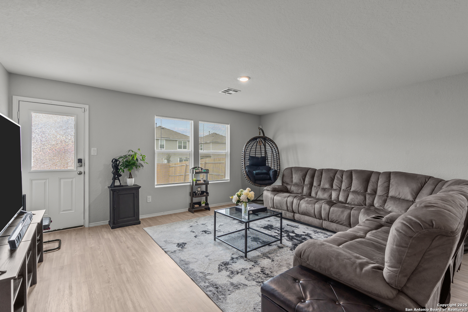 3362 Carducci Drive Converse TX 78109