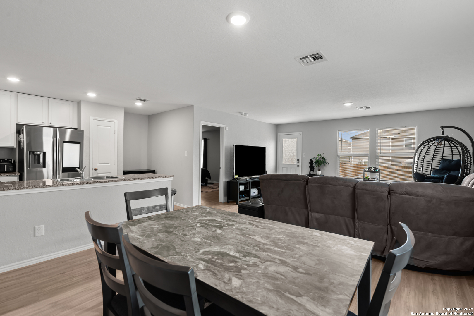 3362 Carducci Drive Converse TX 78109