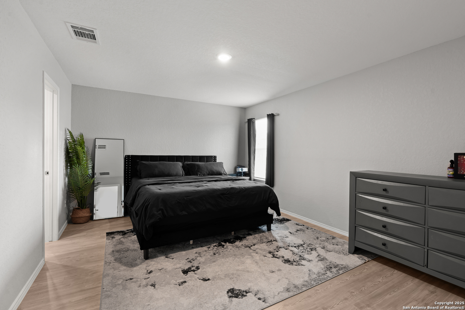 3362 Carducci Drive Converse TX 78109