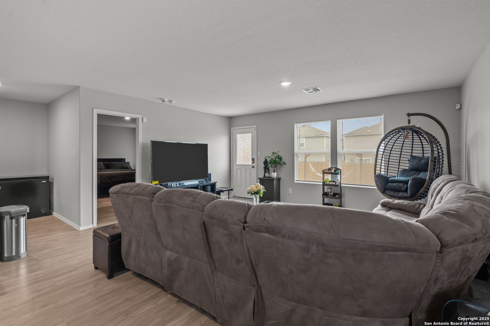 3362 Carducci Drive Converse TX 78109