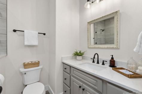 3260 Palomino Springs Bandera TX 78003