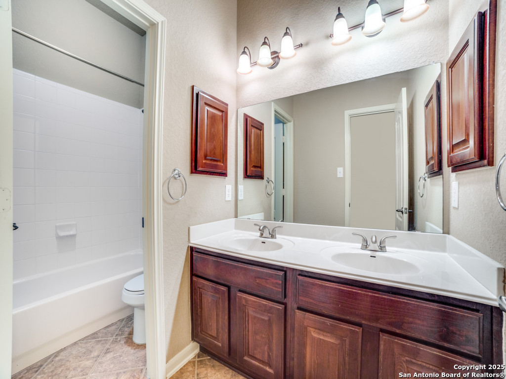 3122 Limestone Trail San Antonio TX 78253