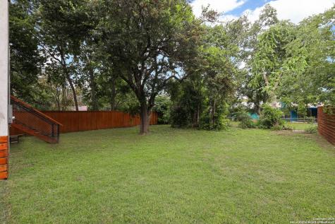 609 Sturgeon San Marcos TX 78666