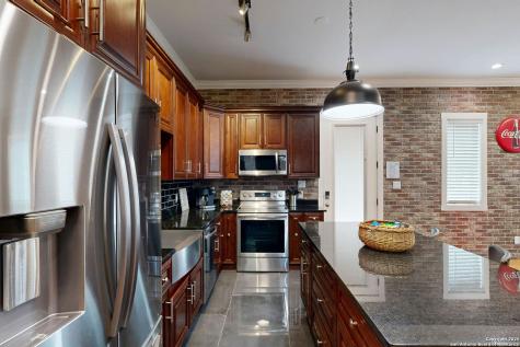 609 Sturgeon San Marcos TX 78666