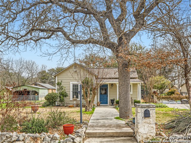 211 2nd Street Boerne TX 78006