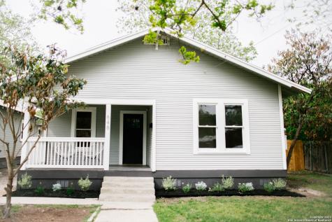 648 S Santa Clara Avenue New Braunfels TX 78130