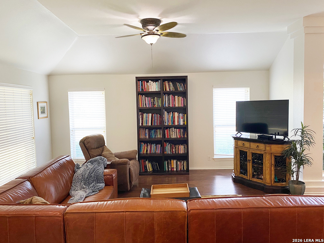 29319 Mandetta Drive Fair Oaks Ranch TX 78015