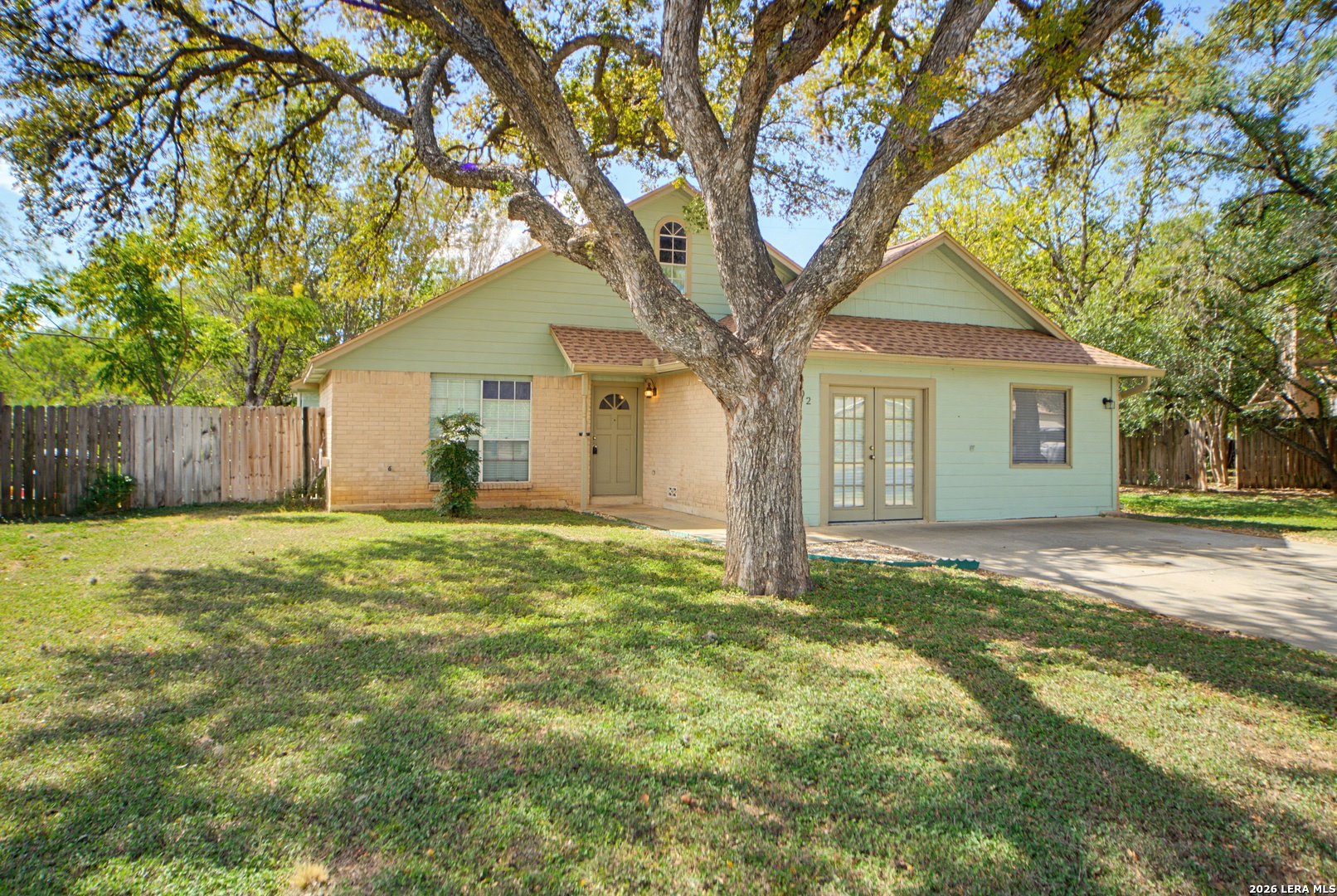 2302 Moss Bluff San Antonio TX 78232
