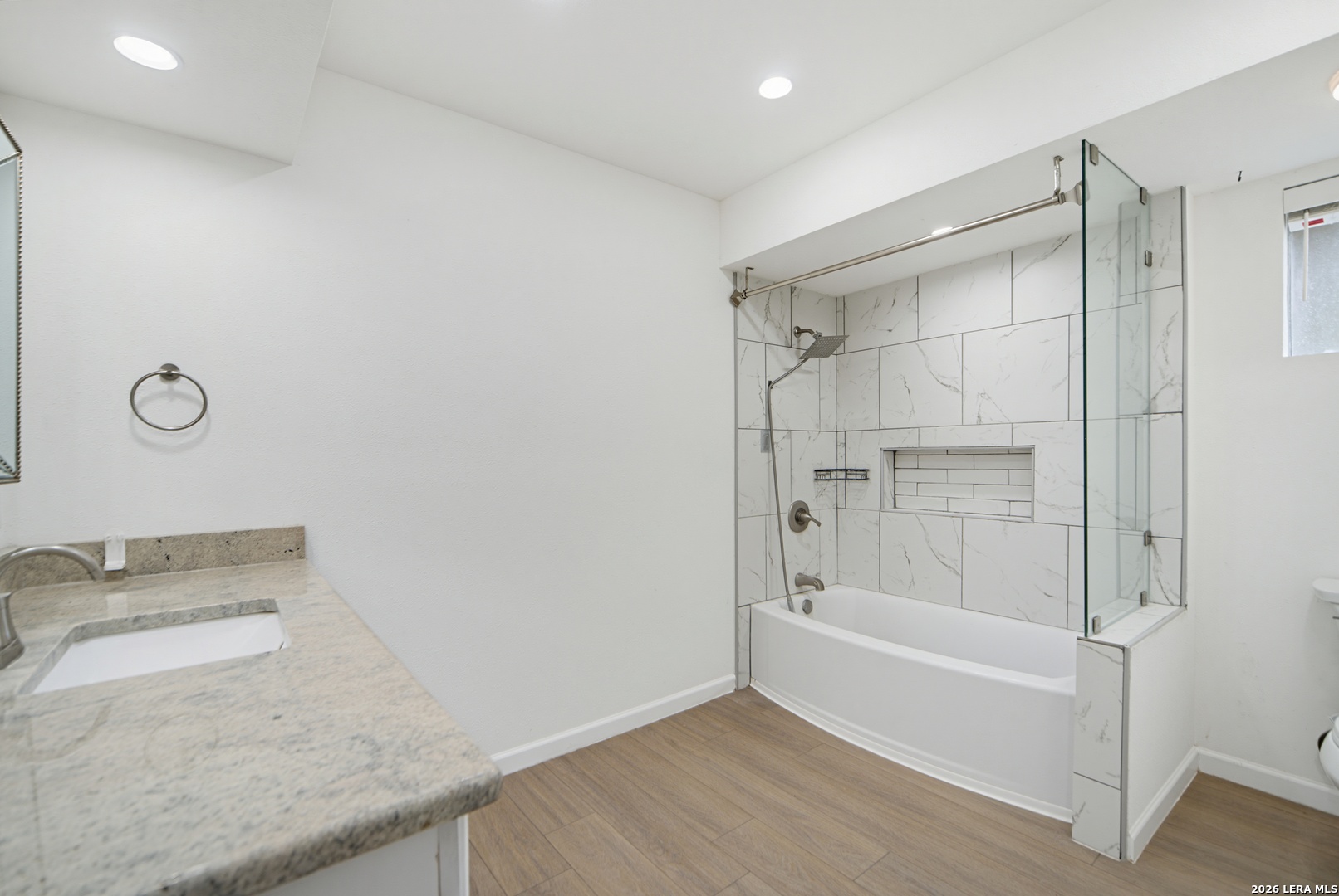 2302 Moss Bluff San Antonio TX 78232