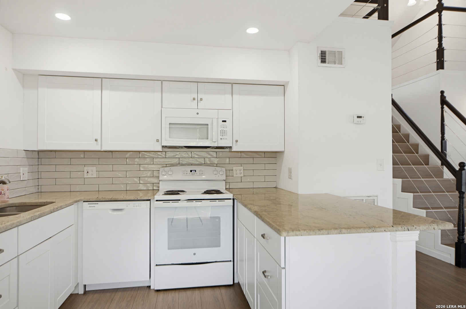2302 Moss Bluff San Antonio TX 78232
