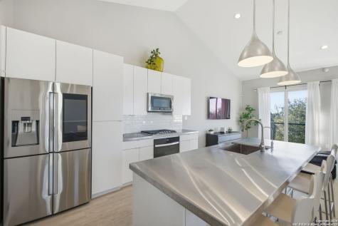 422 Hays Street #3 San Antonio TX 78202
