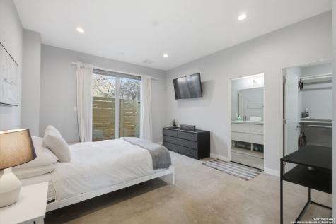 422 Hays Street #3 San Antonio TX 78202
