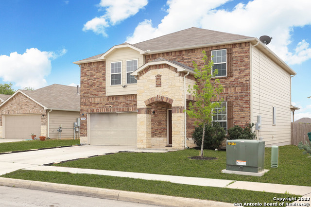 8734 Flint Rock Way Converse TX 78109