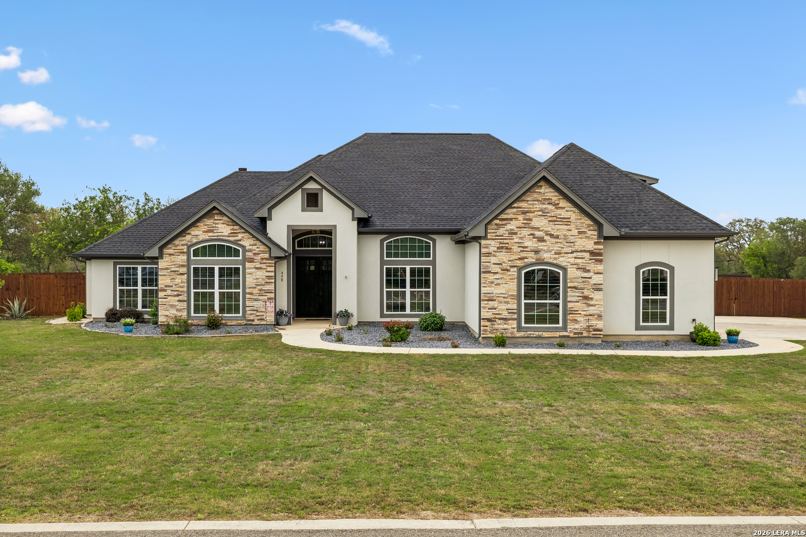 498 Double Gate Road Castroville TX 78009