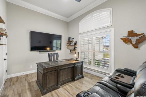 498 Double Gate Road Castroville TX 78009