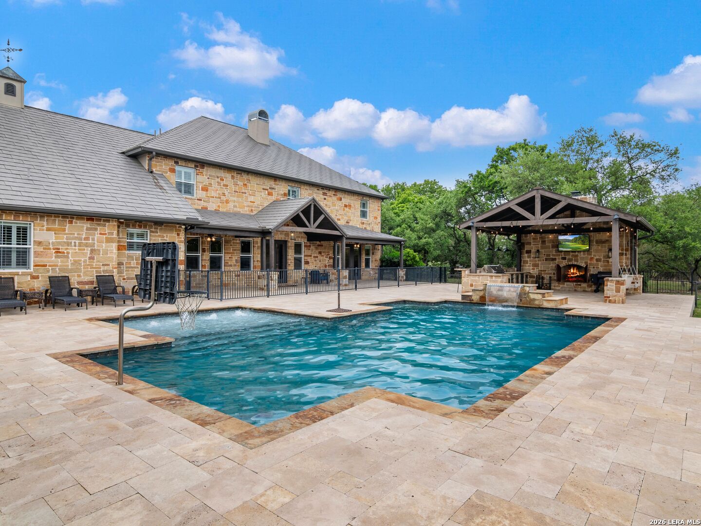 103 S Cibolo Hollow Fair Oaks Ranch TX 78015