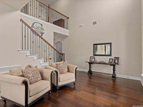 8926 Irving Hill Boerne TX 78015