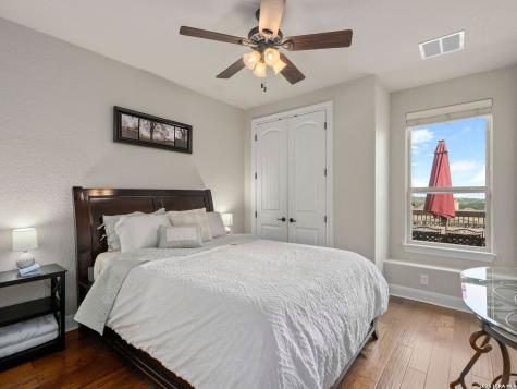 8926 Irving Hill Boerne TX 78015