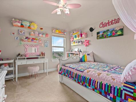 8926 Irving Hill Boerne TX 78015