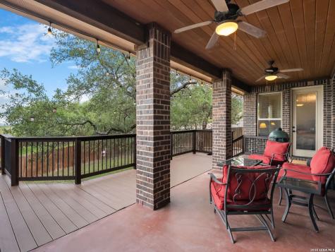 8926 Irving Hill Boerne TX 78015