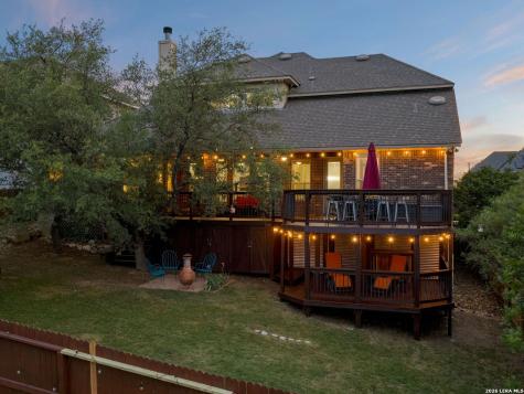 8926 Irving Hill Boerne TX 78015