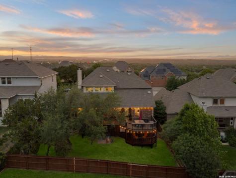 8926 Irving Hill Boerne TX 78015