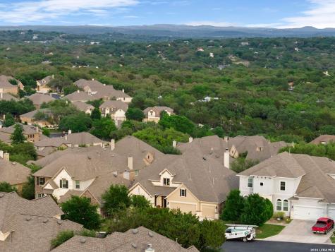 8926 Irving Hill Boerne TX 78015