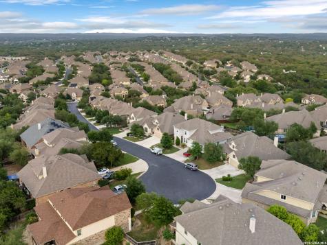 8926 Irving Hill Boerne TX 78015