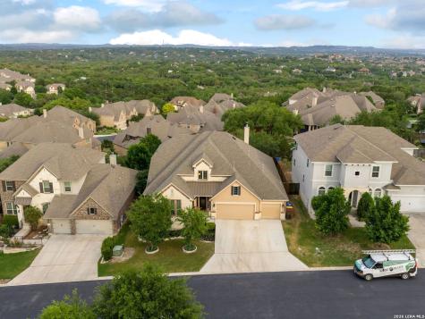 8926 Irving Hill Boerne TX 78015
