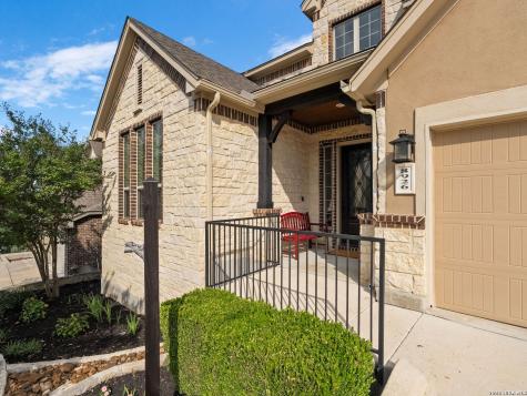 8926 Irving Hill Boerne TX 78015