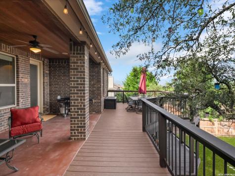 8926 Irving Hill Boerne TX 78015